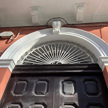 Ferienwohnung Mini Loft - Bari Centro - A Due Passi Dal Mare Exterior foto